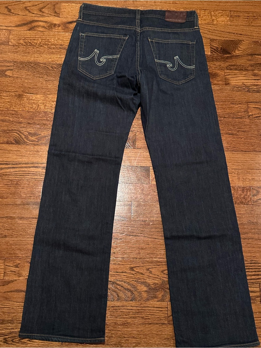 Ag Adriano Goldschmied relaxed hero fit Dark Indigo Jeans 30 x34 like new